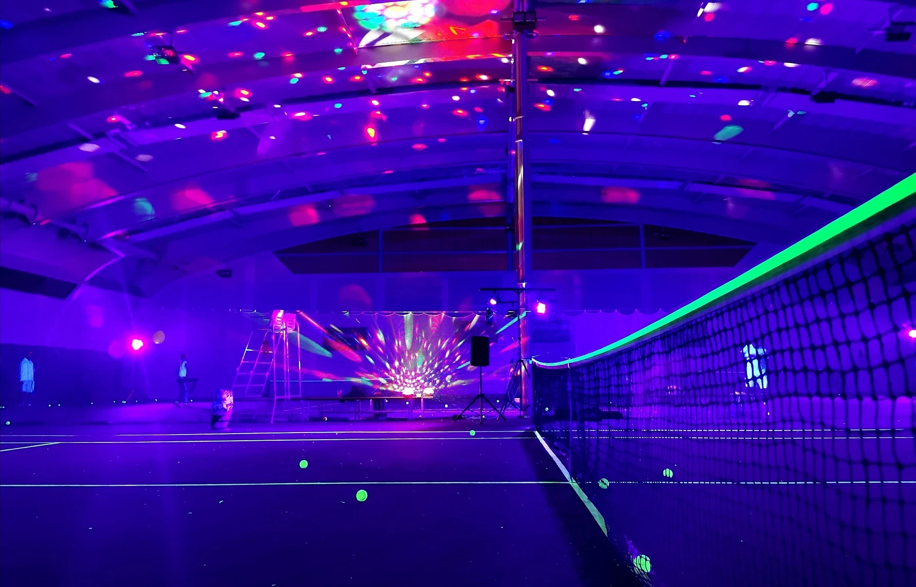 soirée fluo tennis contact ile-de-franc