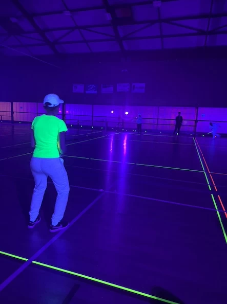 contact soirée tennis fluo organisatio